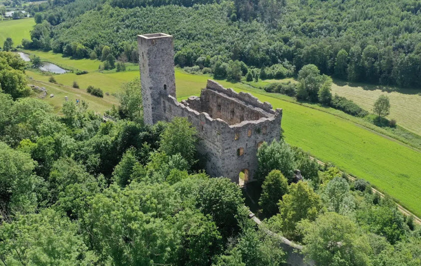 Burgruine Niederhaus, Germany